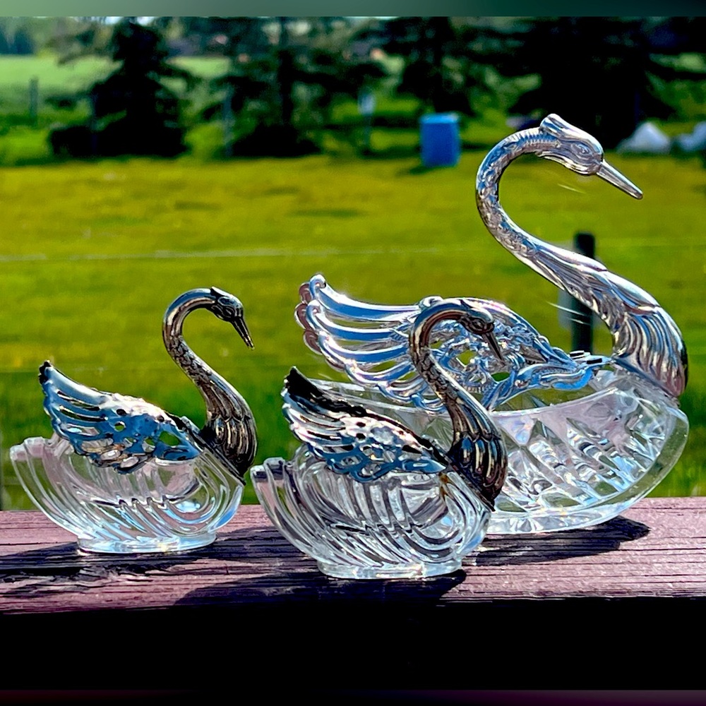Swan Salt Cellars x 3
